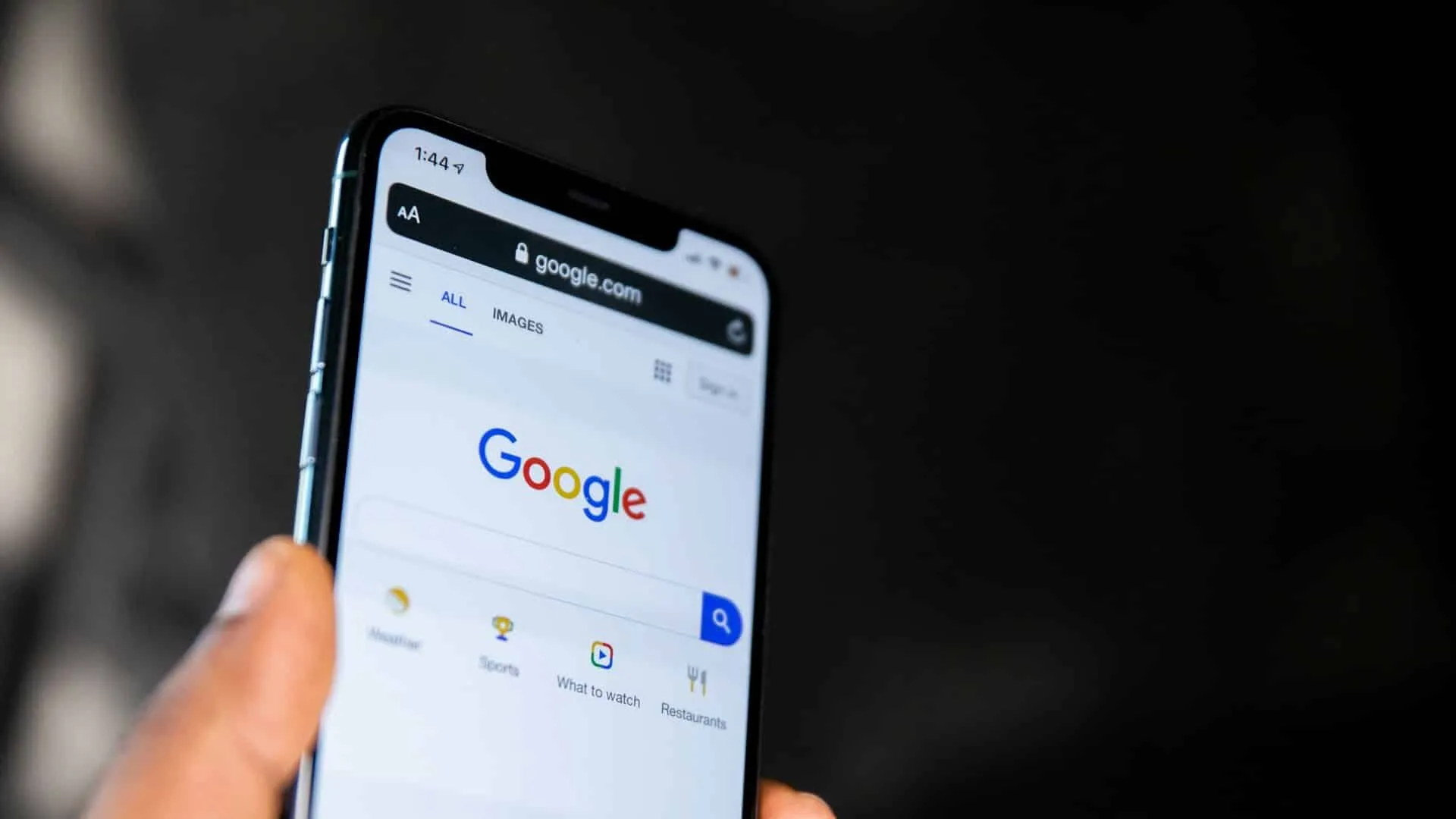 Google Now Talks Back New AI Podcast Feature on Search Lets You Listen to Answers Like a Real Show-