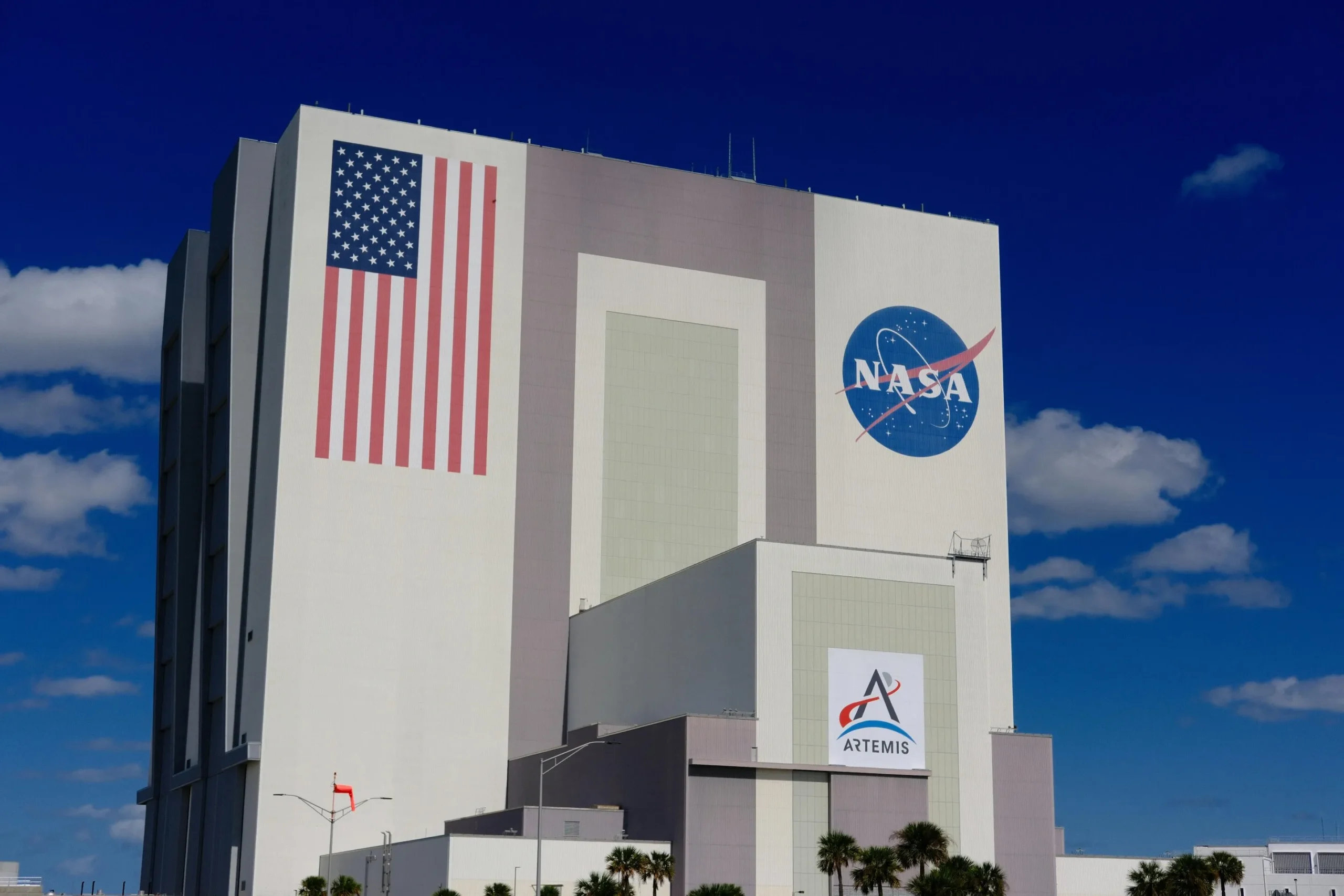 NASA’s Moon-to-Mars Plan Sparks Backlash After Record Budget Cuts Leave Scientists and Lawmakers Stunned--